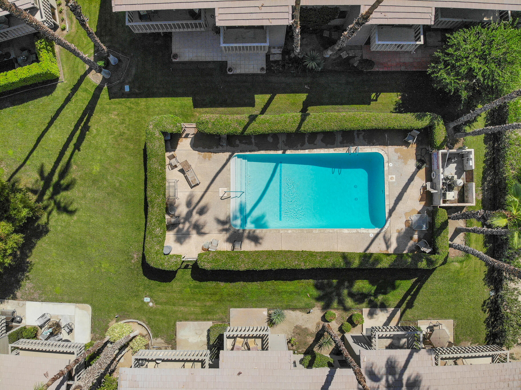 46631 Arapahoe, Unit B Indian Wells, CA 92210 - Photo 31 of 32 aerial view of a house with a yard