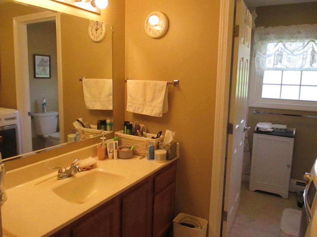 20 Gates Road, Unit 16 Marlborough, NH 03455 - Photo 17 of 24
