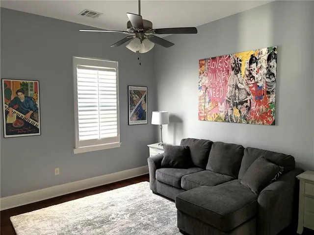 $4,000 | 1901 Gentilly Boulevard, New Orleans, LA 70119