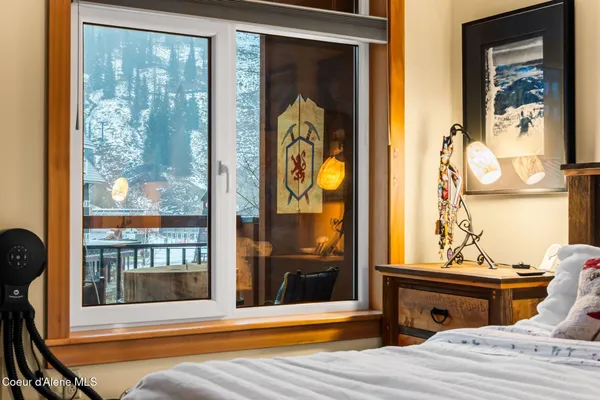 $889,000 | 124 Village Lane, Unit 305, Sandpoint, ID 83864