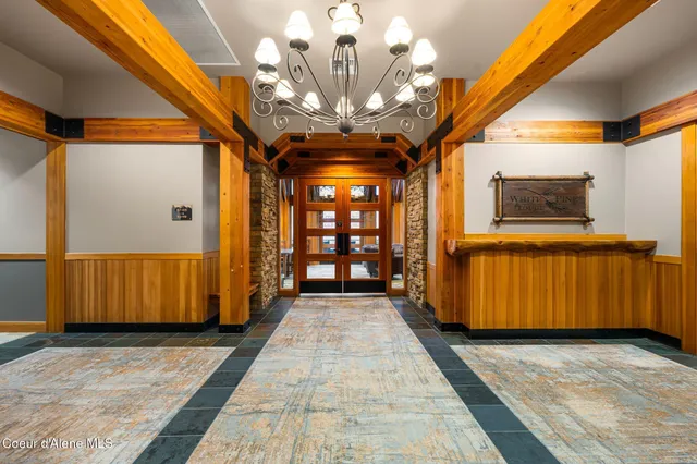 $899,000 | 124 Village Lane, Unit 305, Sandpoint, ID 83864