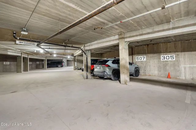 $899,000 | 124 Village Lane, Unit 305, Sandpoint, ID 83864