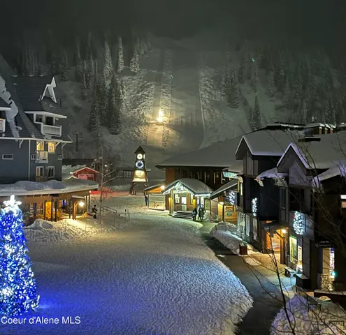 $899,000 | 124 Village Lane, Unit 305, Sandpoint, ID 83864