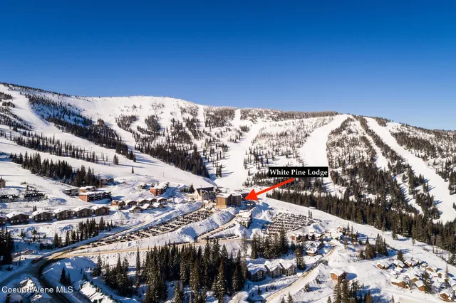 $899,000 | 124 Village Lane, Unit 305, Sandpoint, ID 83864