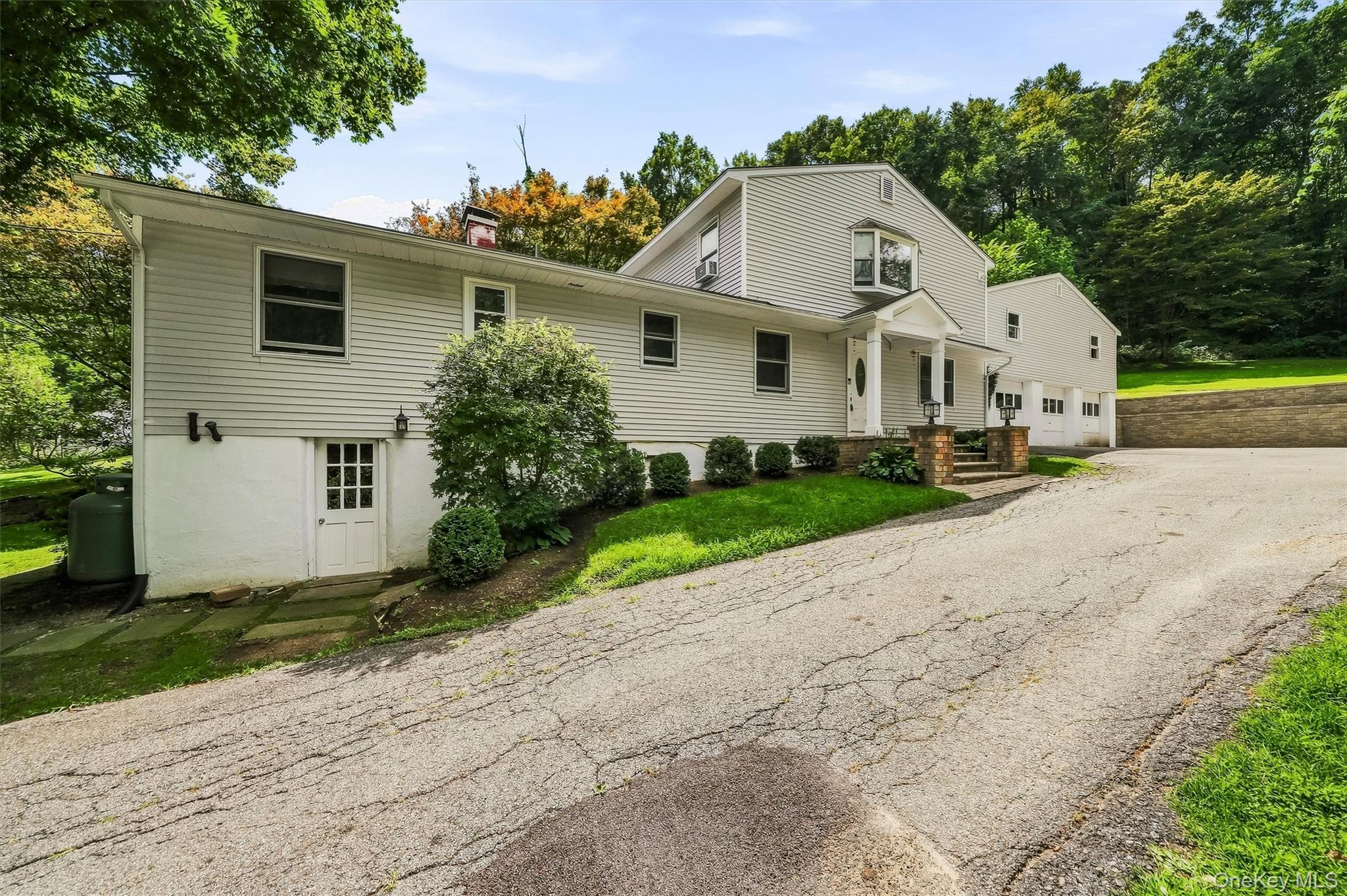 88 Pines Bridge Road Mount Kisco, NY 10549 - Photo 3 of 50 Gallery Image 3