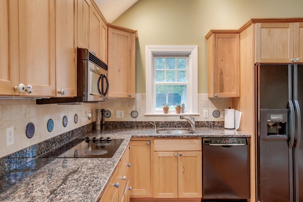 26 Spywood Road Sherborn, MA 01770 - Photo 33 of 42 Gallery Image 33