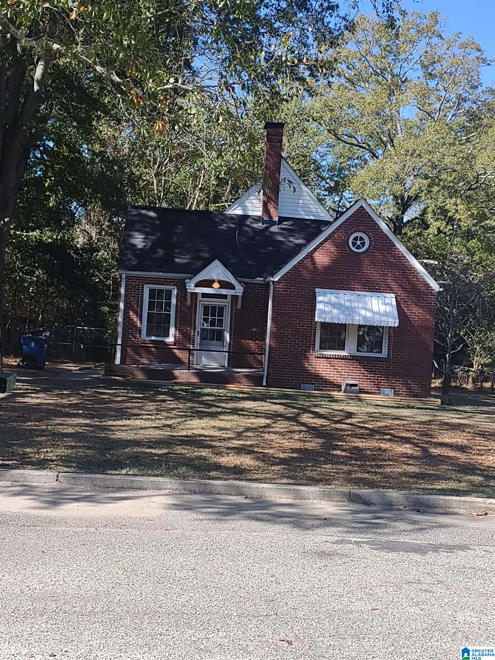 2012 Legrande Avenue Anniston, AL 36207 - Photo 3 of 55
