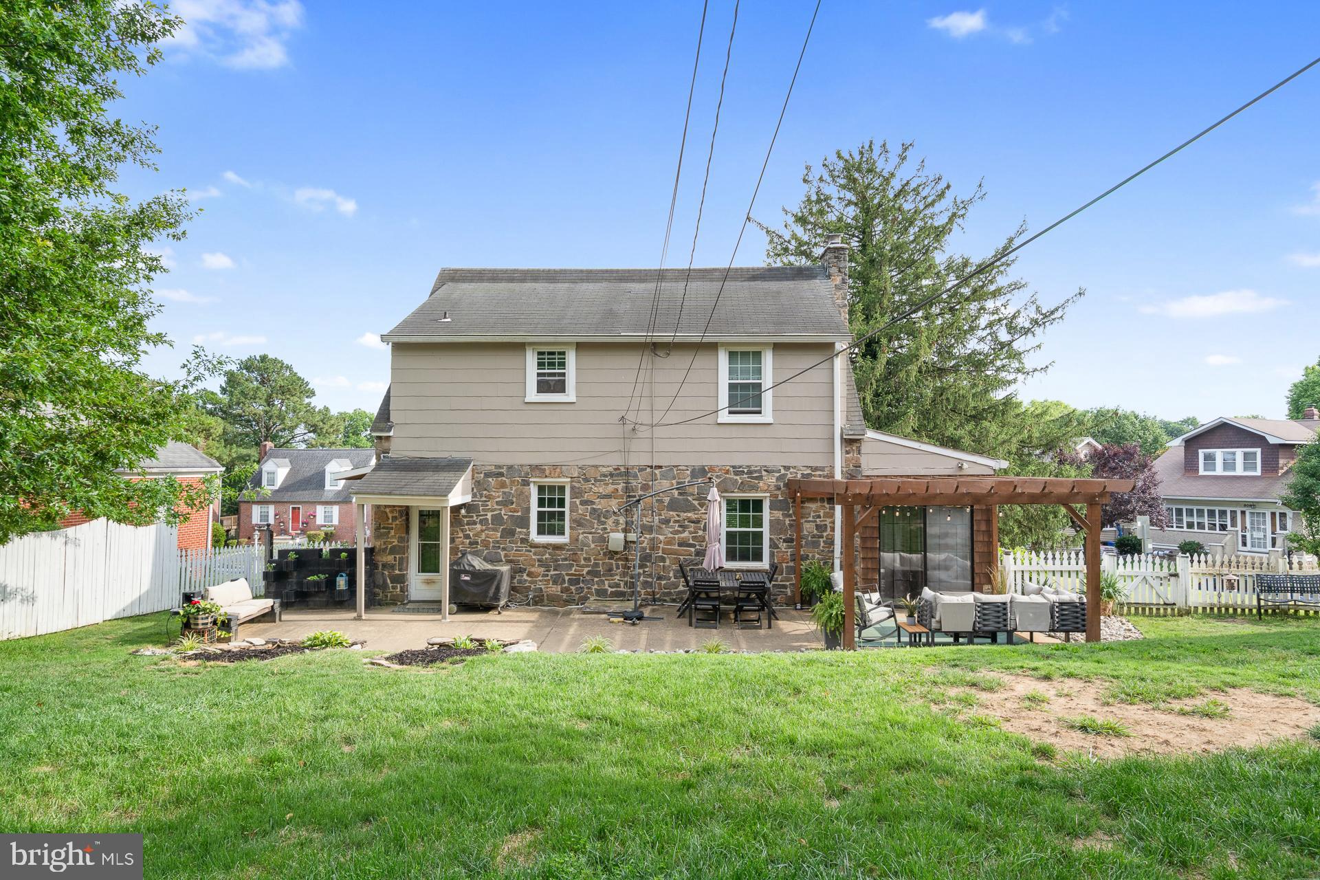 4308 Kensington Road Baltimore, MD 21229 - Photo 25 of 32 back of home