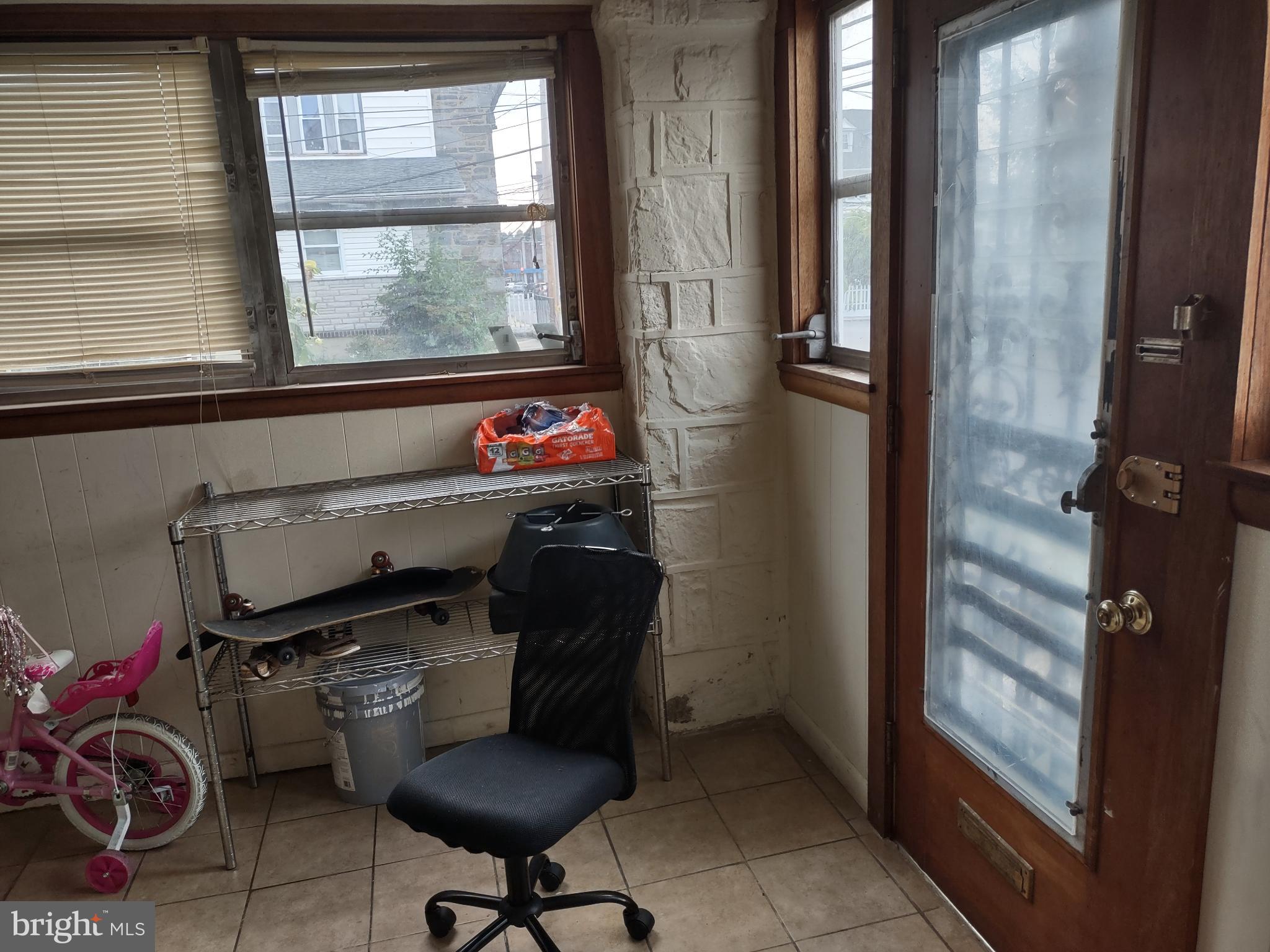 101 Copley Road Upper Darby, PA 19082 - Photo 21 of 36 a room with musical instruments