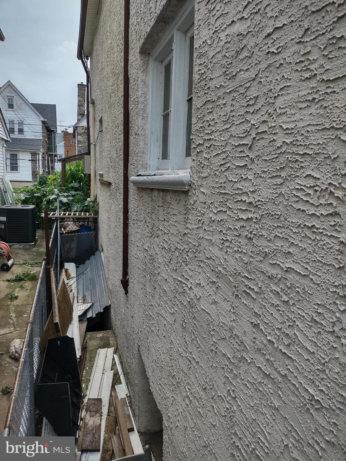 101 Copley Road Upper Darby, PA 19082 - Photo 6 of 36 a view of entryway with wooden floor