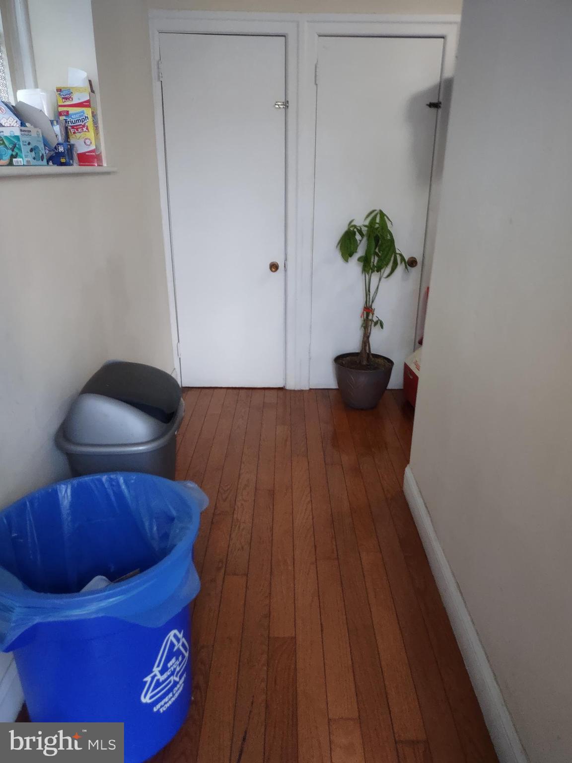 101 Copley Road Upper Darby, PA 19082 - Photo 8 of 36 a view of entryway with wooden floor