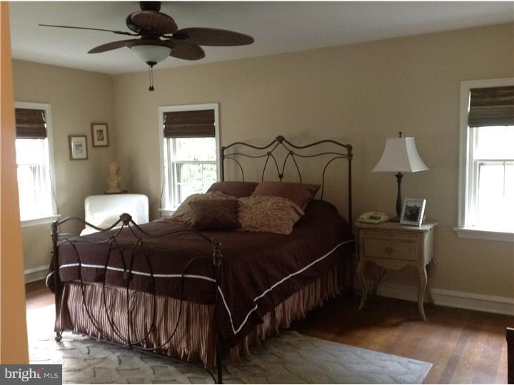 541 Custis Road Glenside, PA 19038 - Photo 15 of 21 Master Bedroom