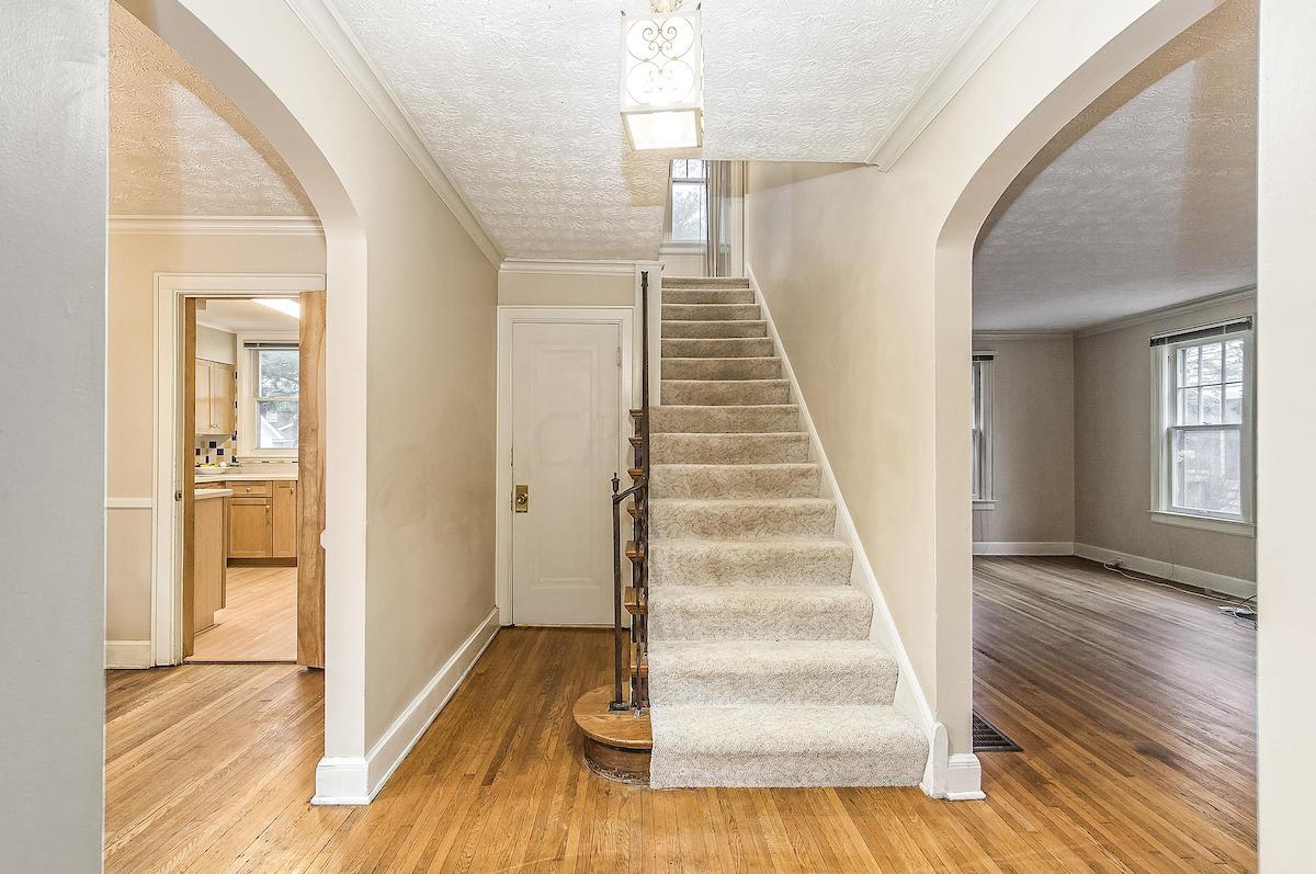116 South Ardmore Road Bexley, OH 43209 - Photo 3 of 34 Gallery Image 3
