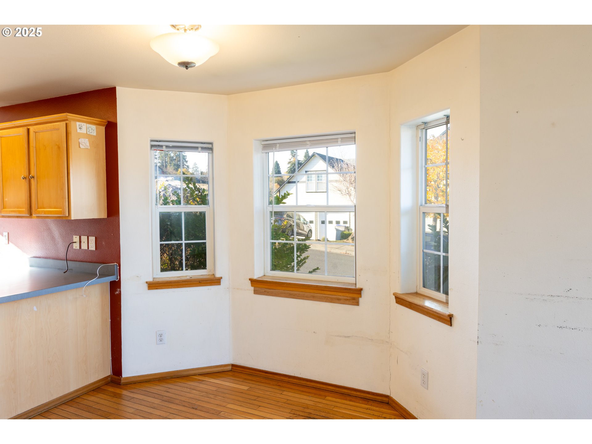 2957 Eugene Street Hood River, OR 97031 - Photo 26 of 42 a view of an empty room with a window