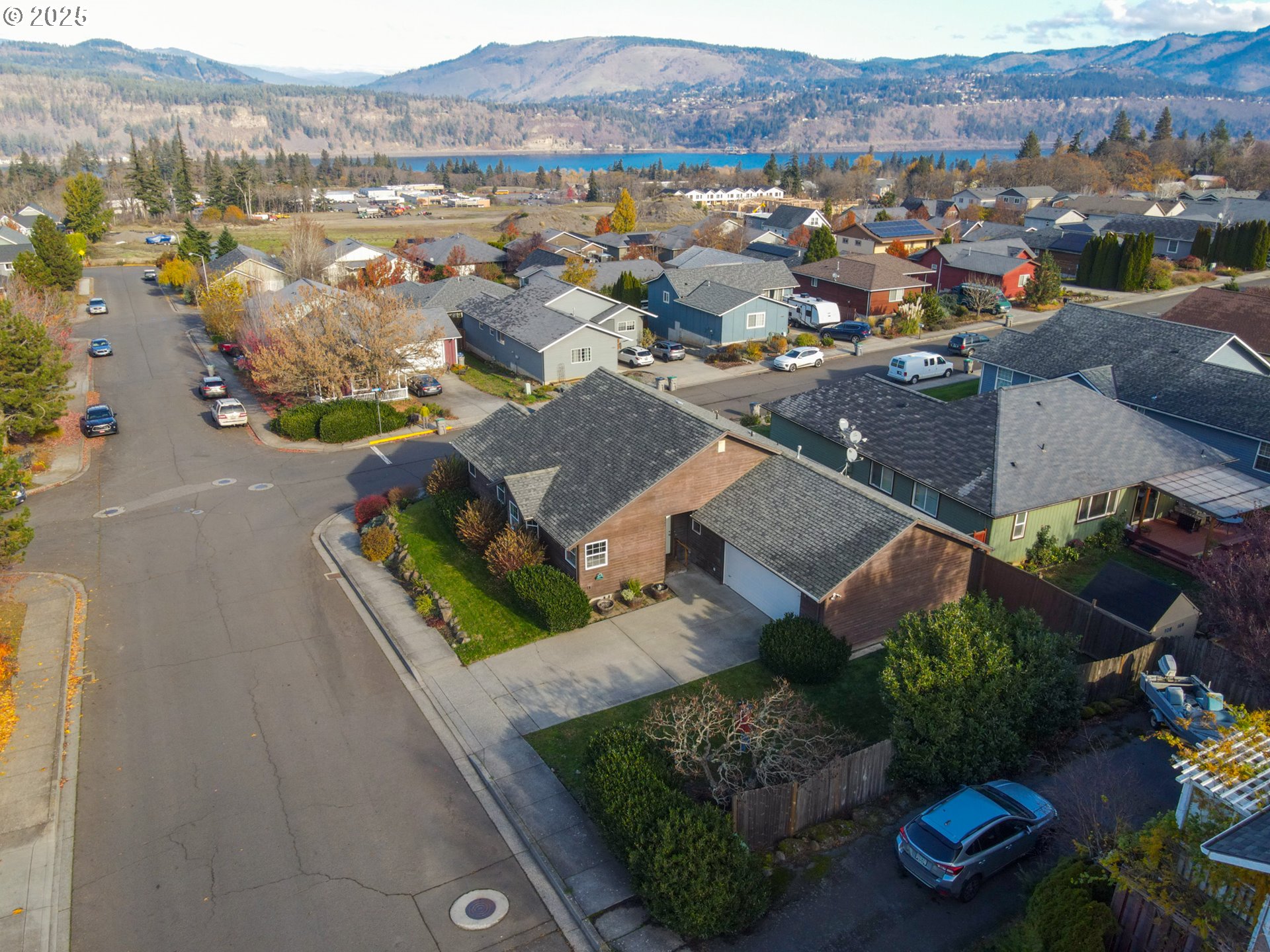 2957 Eugene Street Hood River, OR 97031 - Photo 3 of 42 an aerial view of multiple house