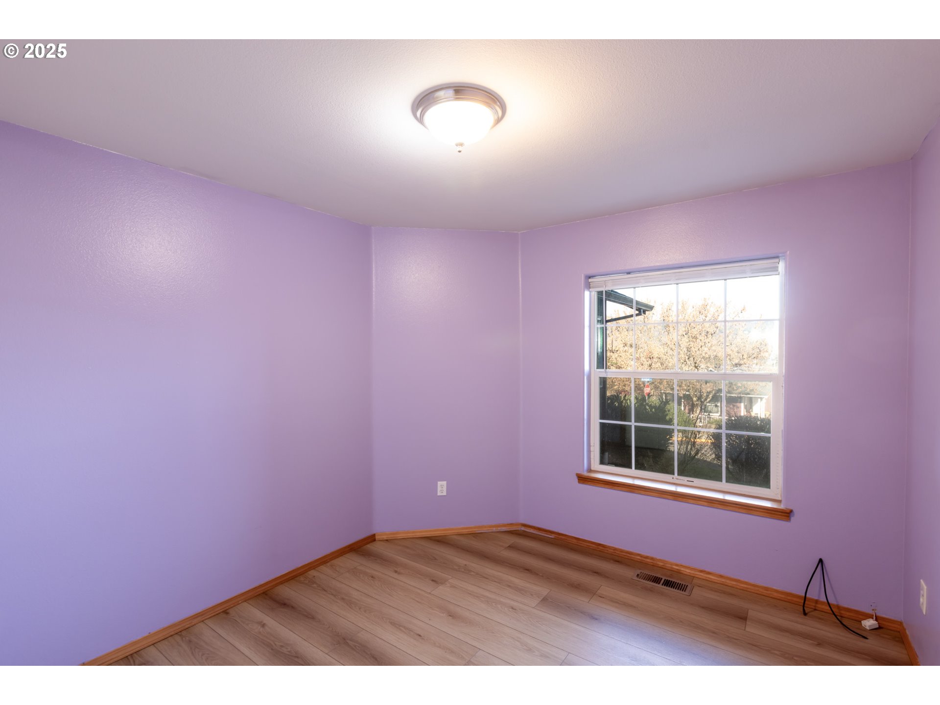2957 Eugene Street Hood River, OR 97031 - Photo 31 of 42 a view of an empty room with a window