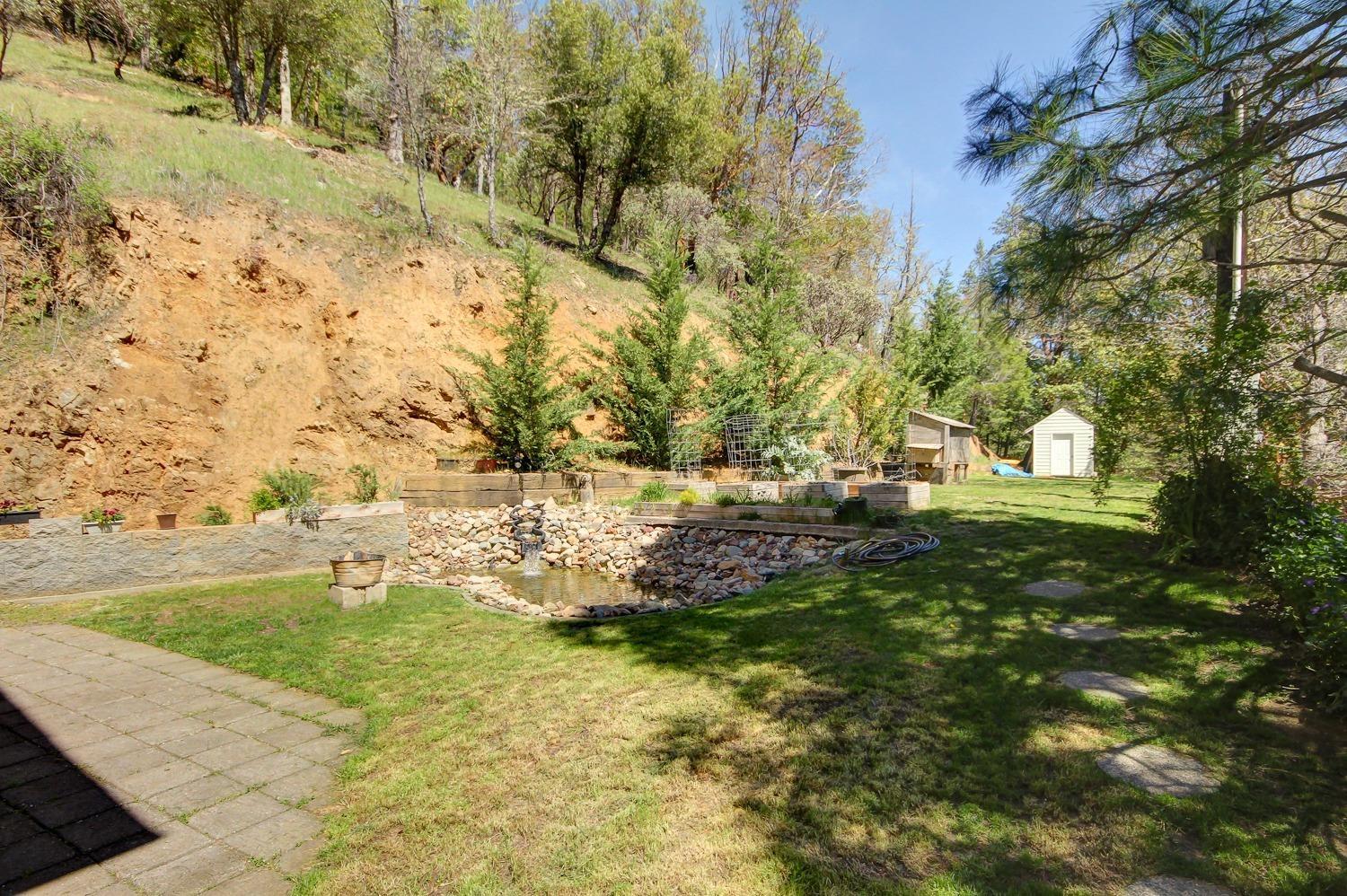 7128 Upper Applegate Road Jacksonville, OR 97530 - Photo 6 of 34 Well maintained property, ready for move
