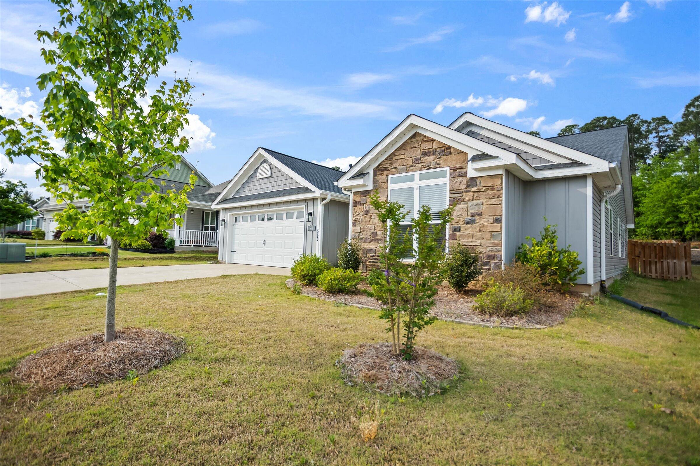 560 Schaver Loop Aiken, SC 29803 - Photo 2 of 36