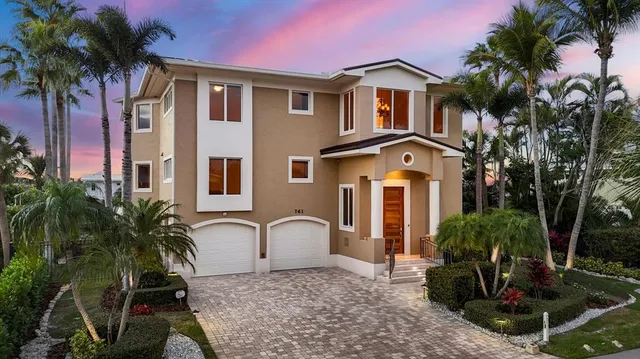 $4,490,000 | 761 Norton Street, Longboat Key, FL 34228
