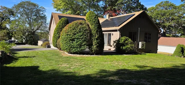 $639,900 | 22 Grove Avenue, North Providence, RI 02911