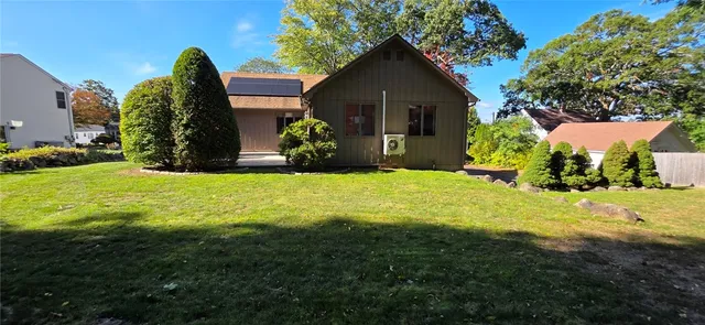 $639,900 | 22 Grove Avenue, North Providence, RI 02911