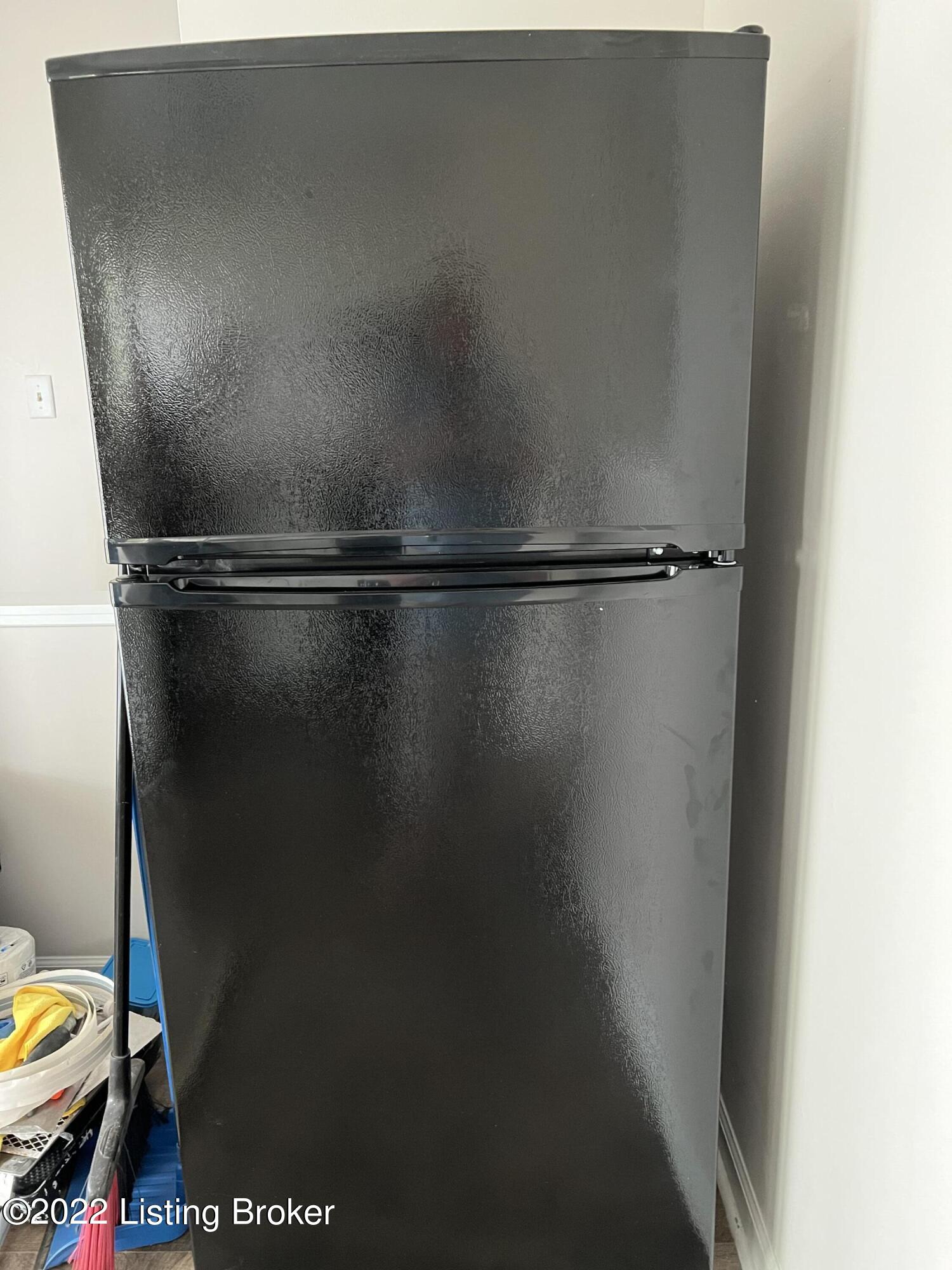 208 Glenview Road Louisville, KY 40229 - Photo 8 of 29 New Refrigerator