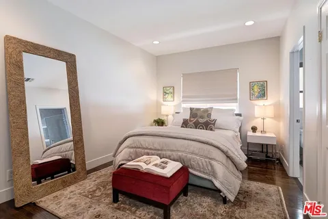 $2,689,000 | 453 North Alfred Street, Los Angeles, CA 90048