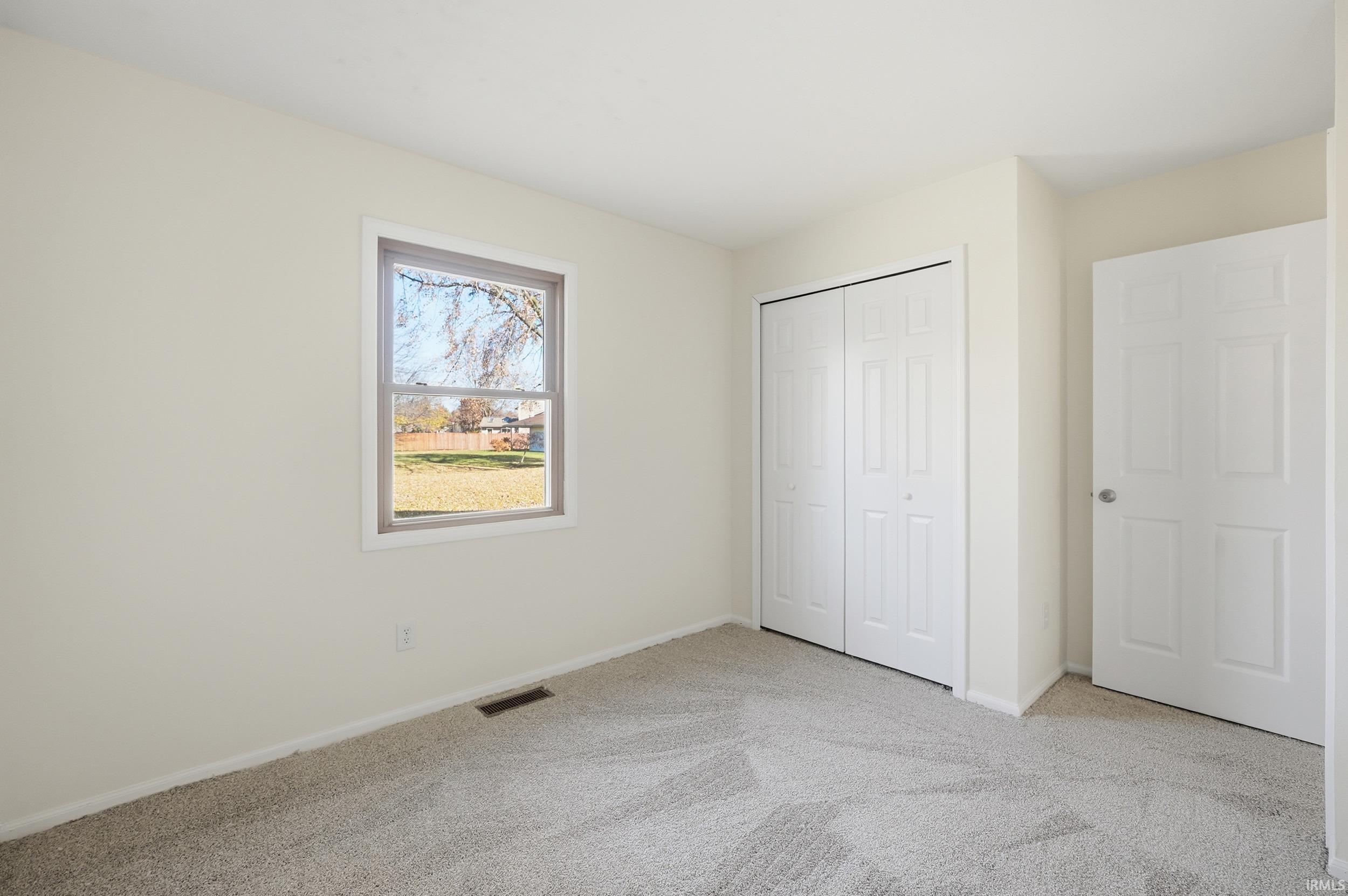 3901 Ravenscliff Place Fort Wayne, IN 46804 - Photo 26 of 33