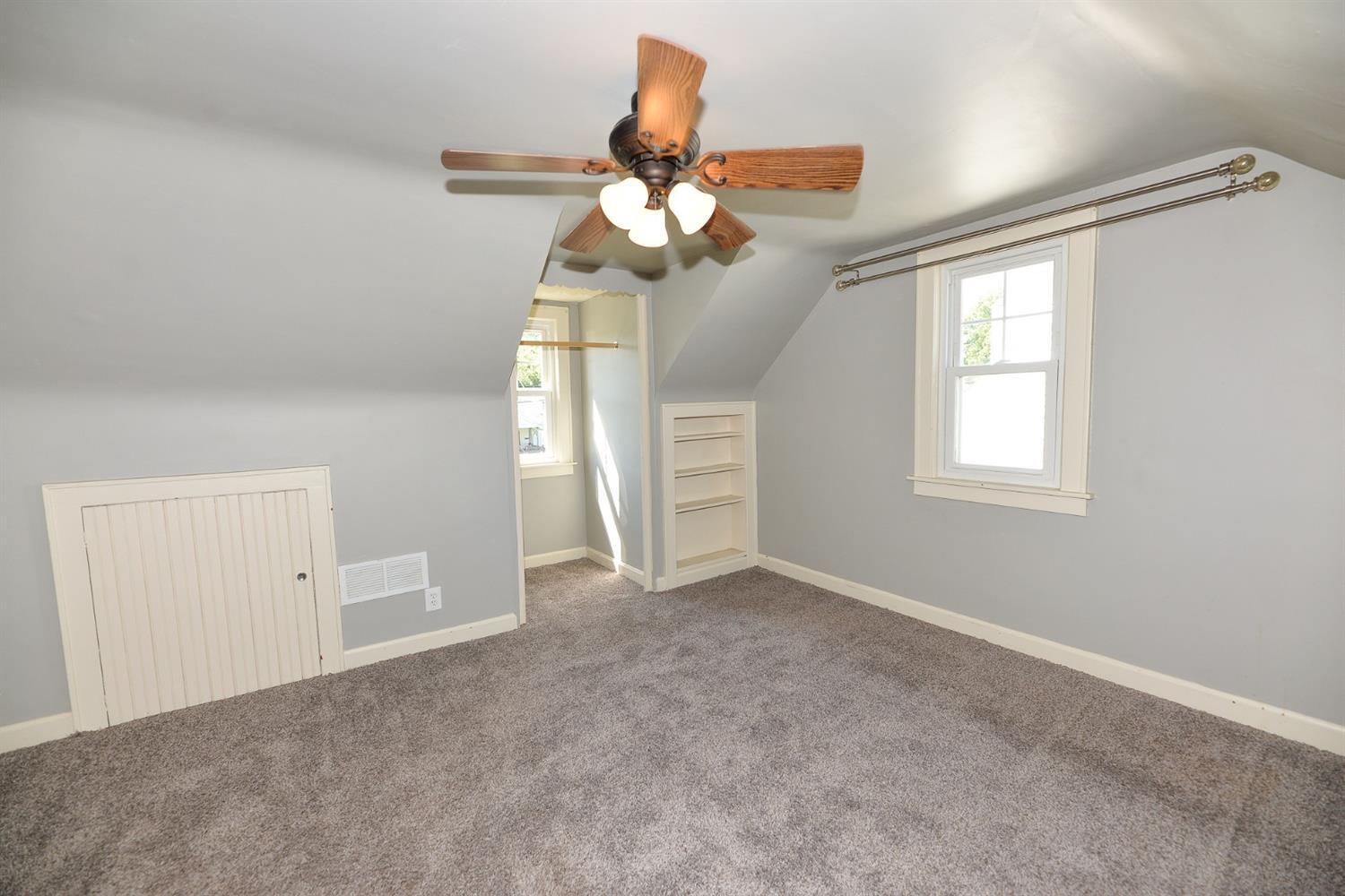 9726 Conklin Road Blue Ash, OH 45242 - Photo 14 of 19