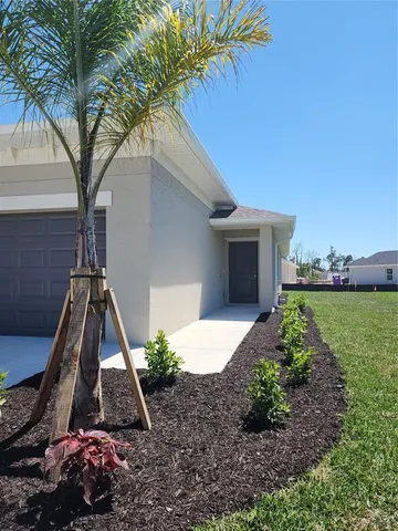 $1,950 | 105 Naomi Place, Rotonda West, FL 33947
