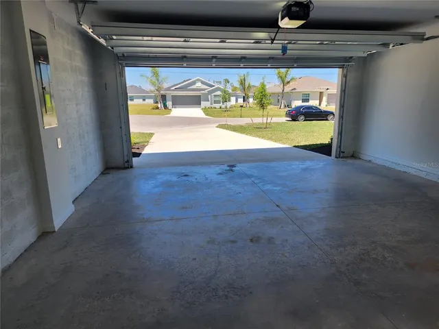 $1,950 | 105 Naomi Place, Rotonda West, FL 33947