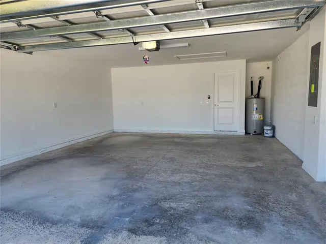 $1,950 | 105 Naomi Place, Rotonda West, FL 33947