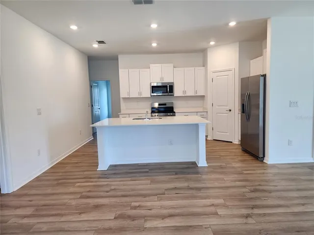 $2,050 | 105 Naomi Place, Rotonda West, FL 33947