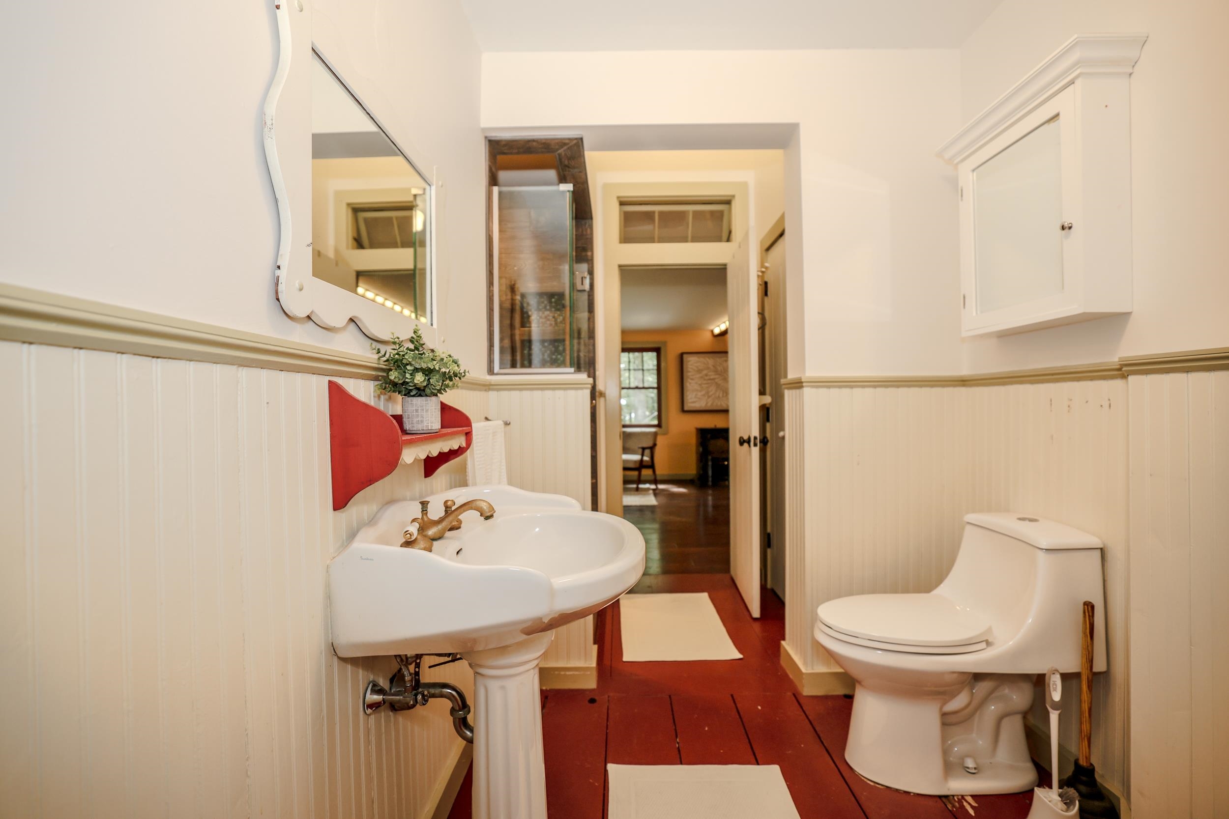 15 Ledge Road Chester, NH 03036 - Photo 12 of 52 Gallery Image 12