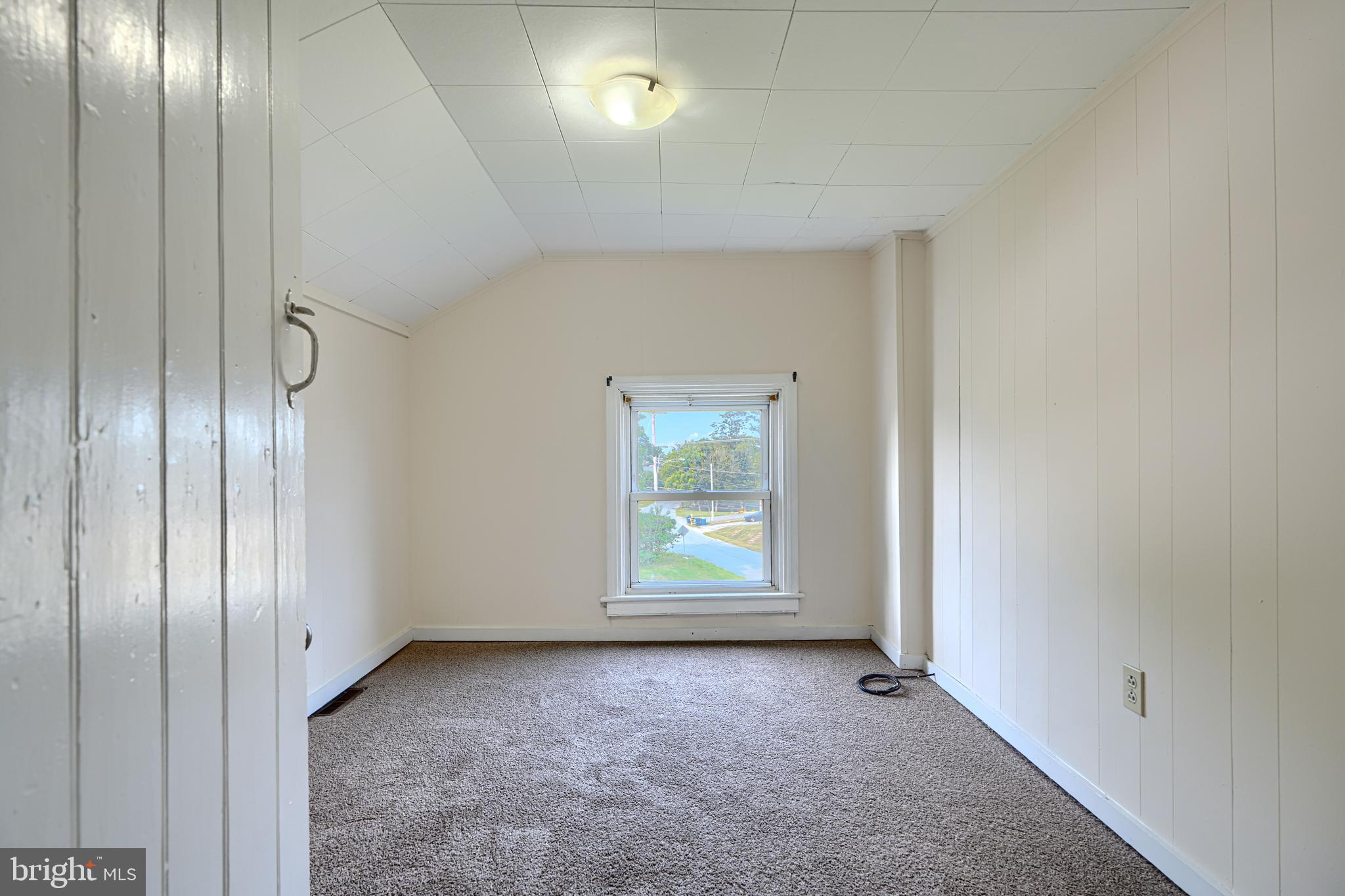 359 Old Bayview Road North East, MD 21901 - Photo 41 of 52 Unit 2 (Photos are pre current tenant occupancy)