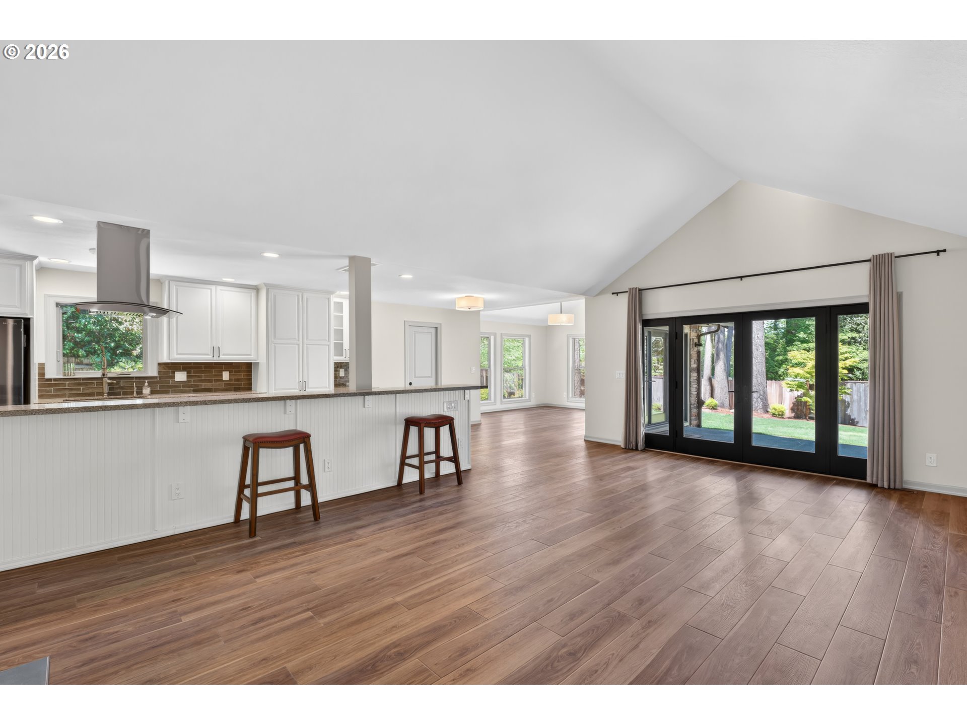 13795 Southwest Hargis Road Beaverton, OR 97008 - Photo 14 of 40