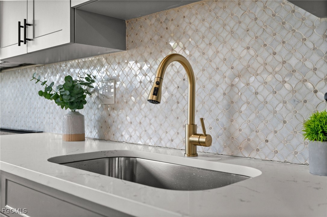 190 Tarpon Road Fort Myers Beach, FL 33931 - Photo 6 of 47 a close view of sink