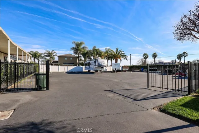 $159,900 | 1528 Duke Drive, Livingston, CA 95334