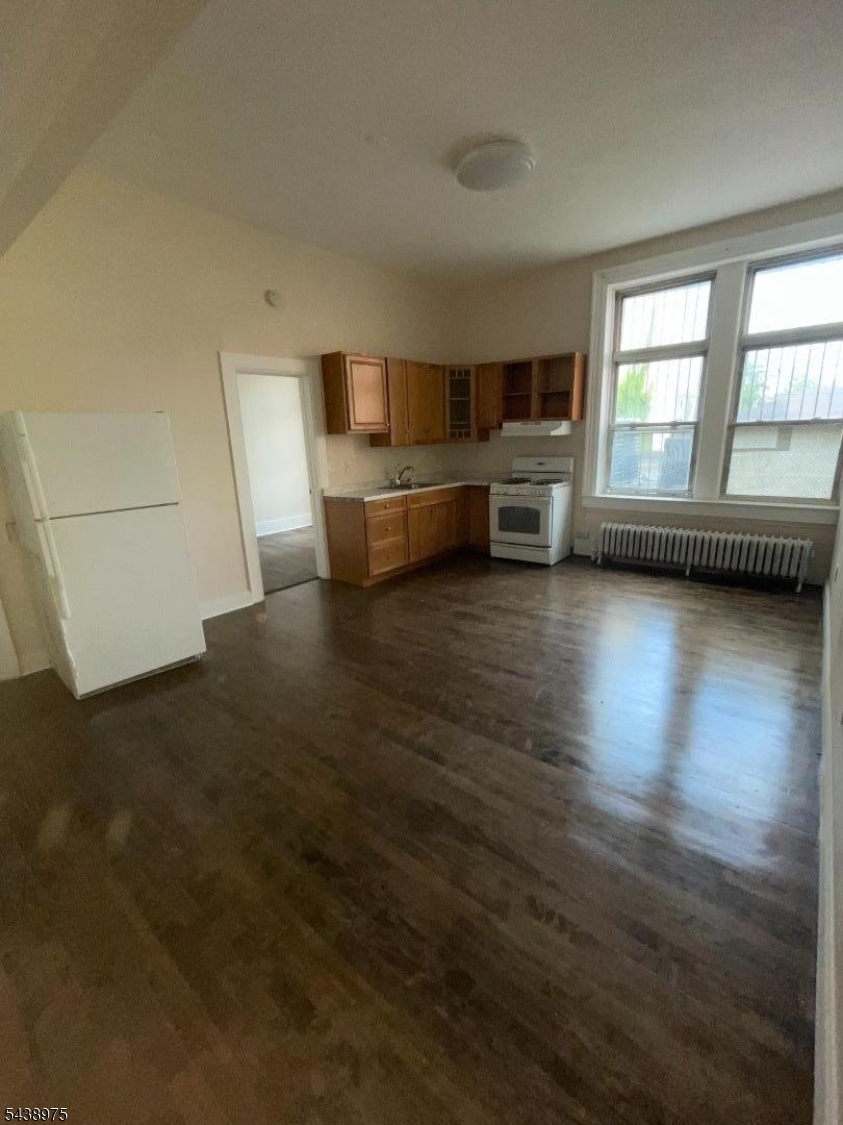 153 Ellison Street, Unit 3 Paterson, NJ 07505 - Photo 2 of 16