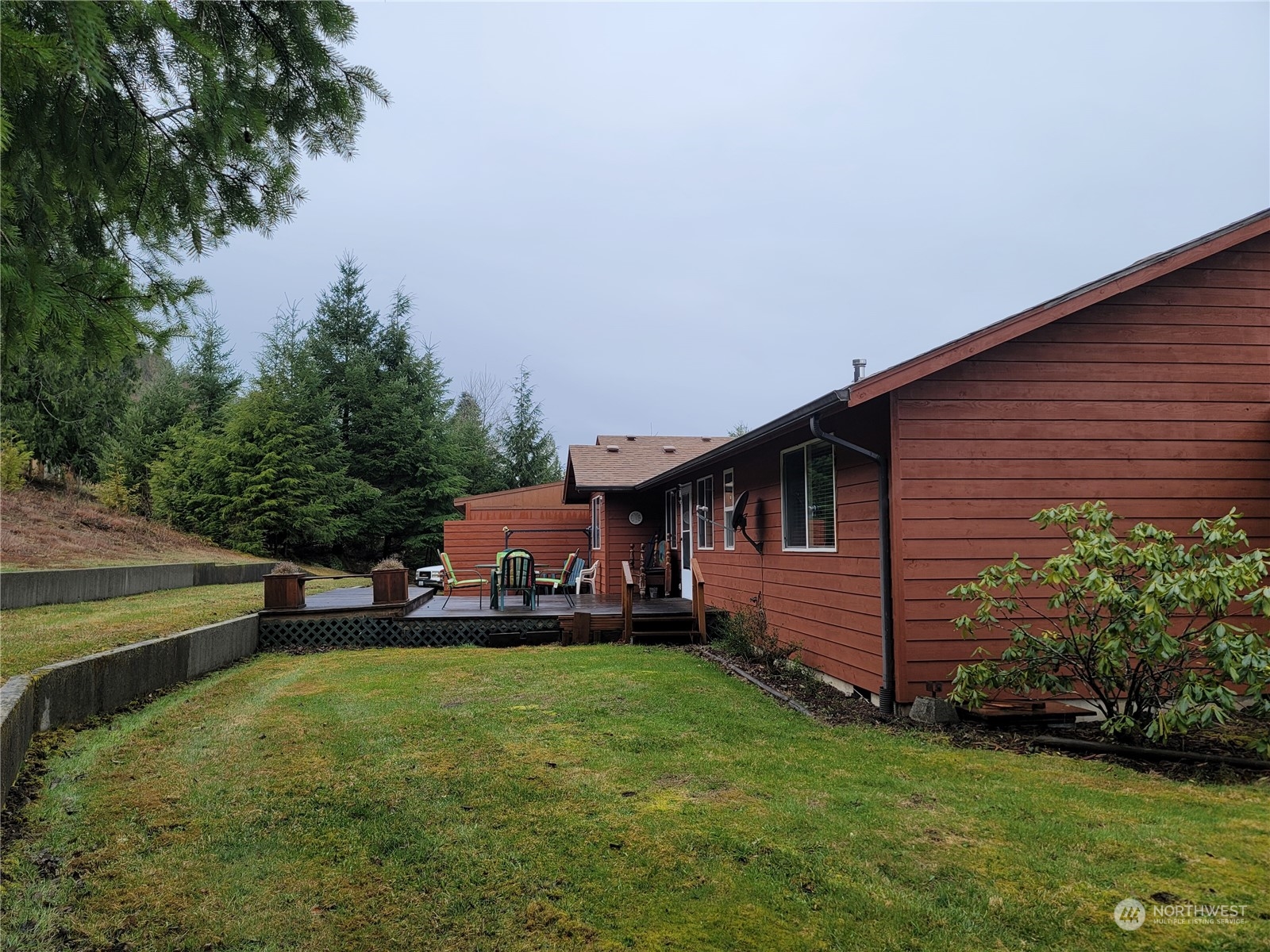 104 Compton Road Morton, WA 98356 - Photo 28 of 35 a front view of a house with a yard