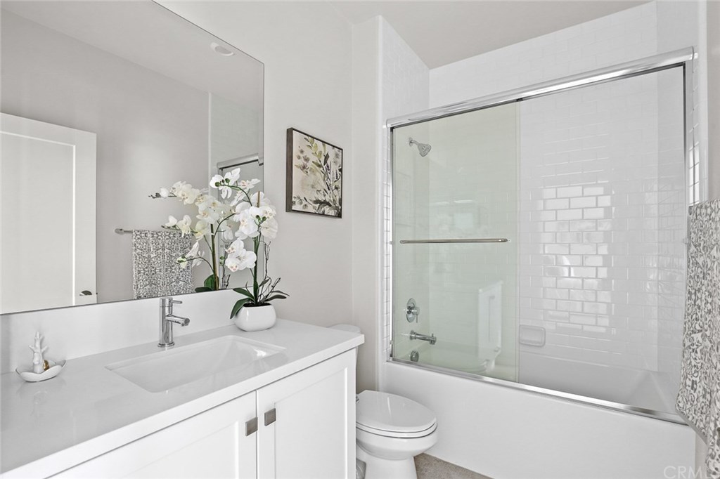 325 Magnet Irvine, CA 92618 - Photo 15 of 28