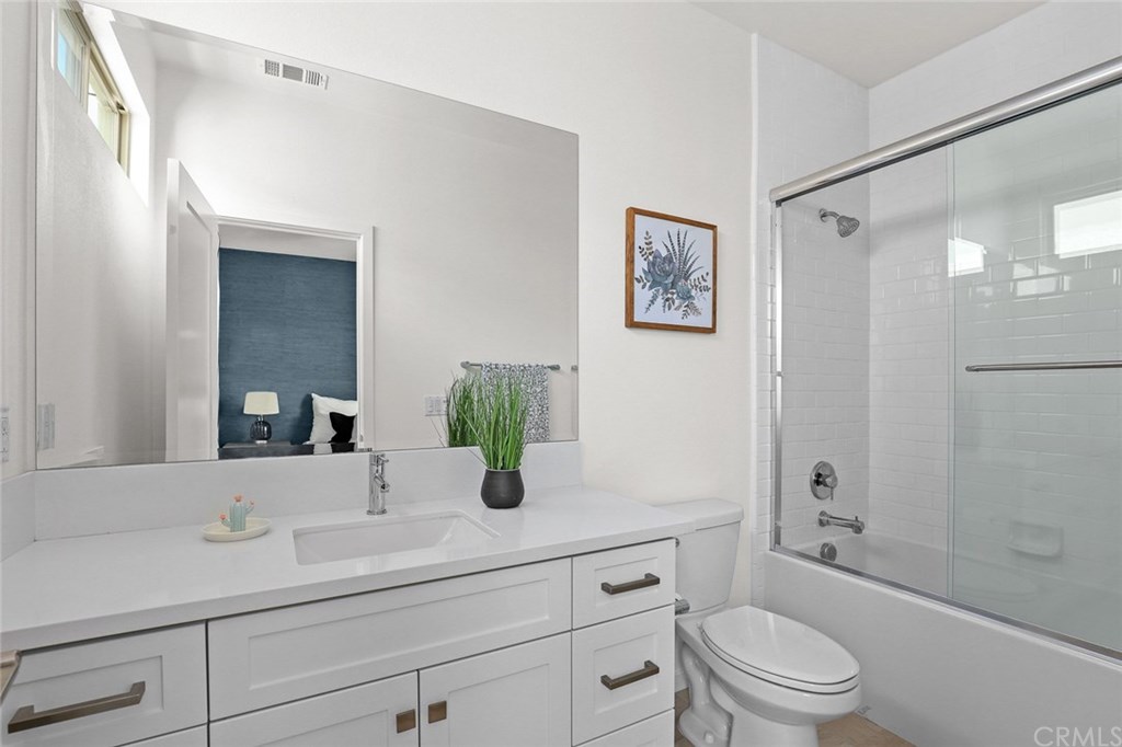 325 Magnet Irvine, CA 92618 - Photo 21 of 28