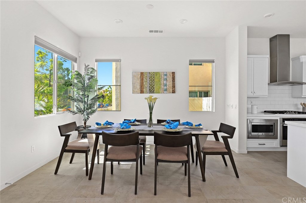 325 Magnet Irvine, CA 92618 - Photo 9 of 28