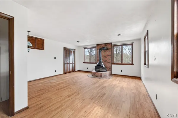 $524,900 | 14684 Ingersoll Road, Sterling, NY 13156