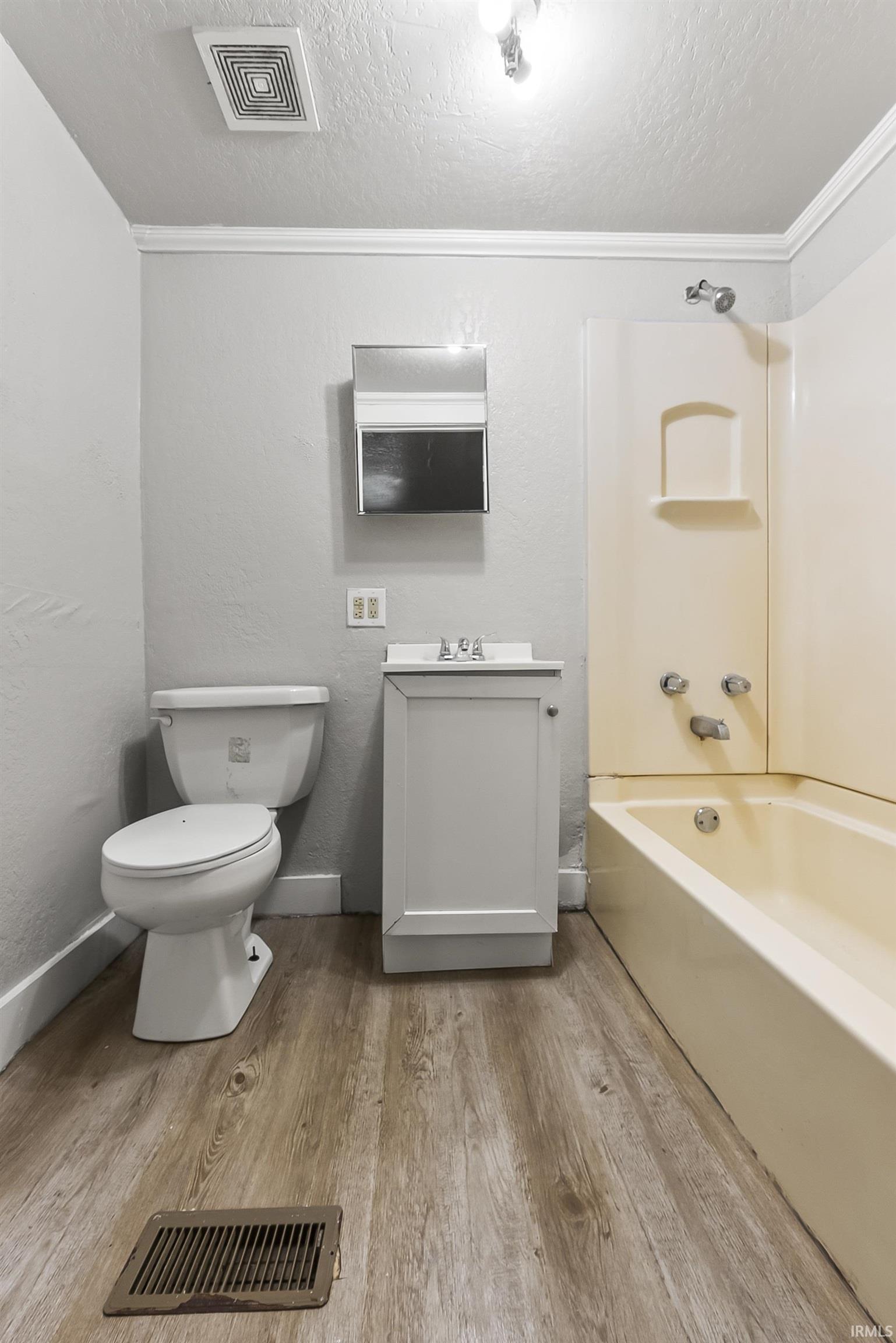 514 Mechanic Street Fort Wayne, IN 46808 - Photo 13 of 28