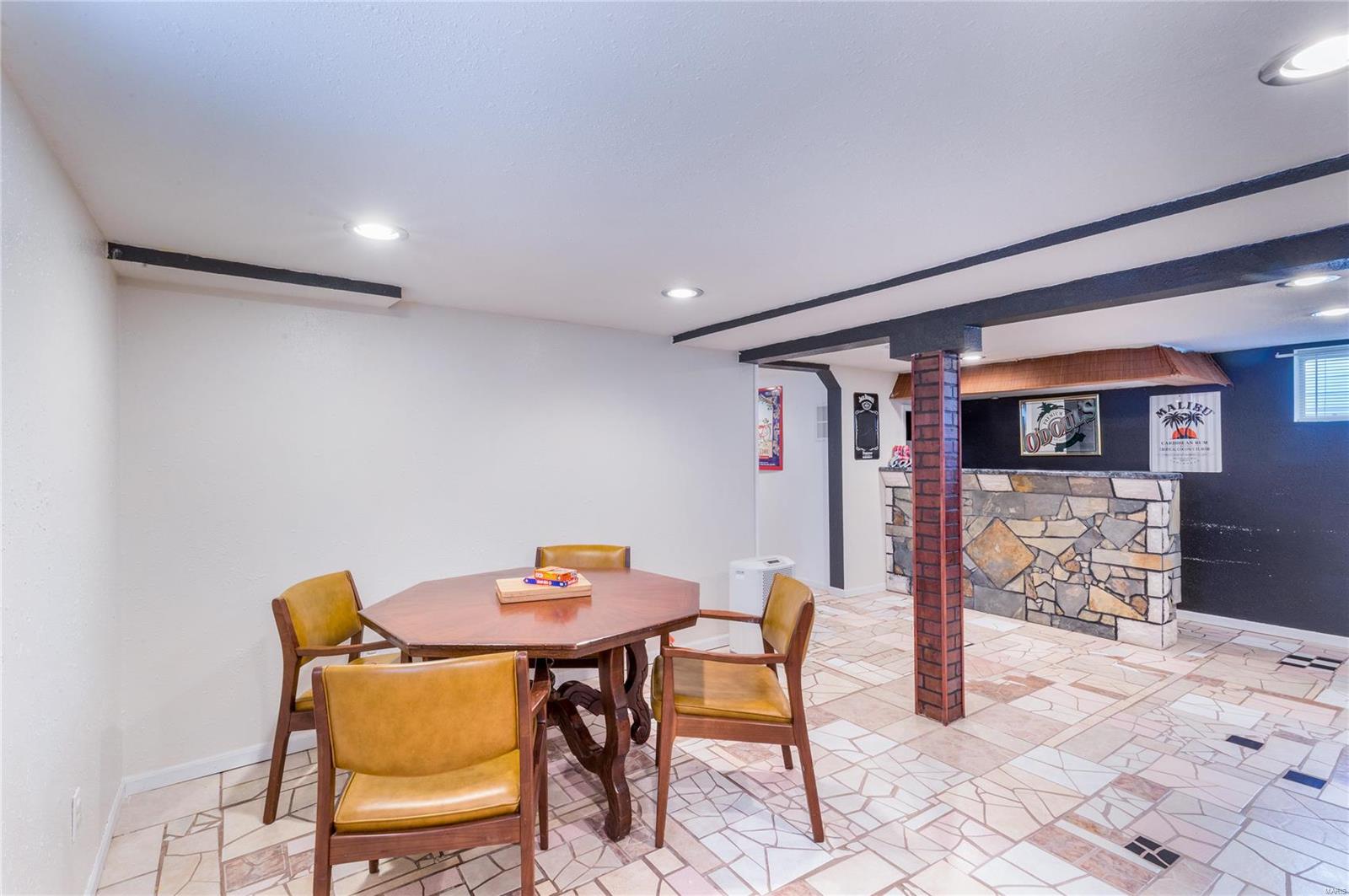 4931 Heege Road St. Louis, MO 63123 - Photo 24 of 35 Gallery Image 24