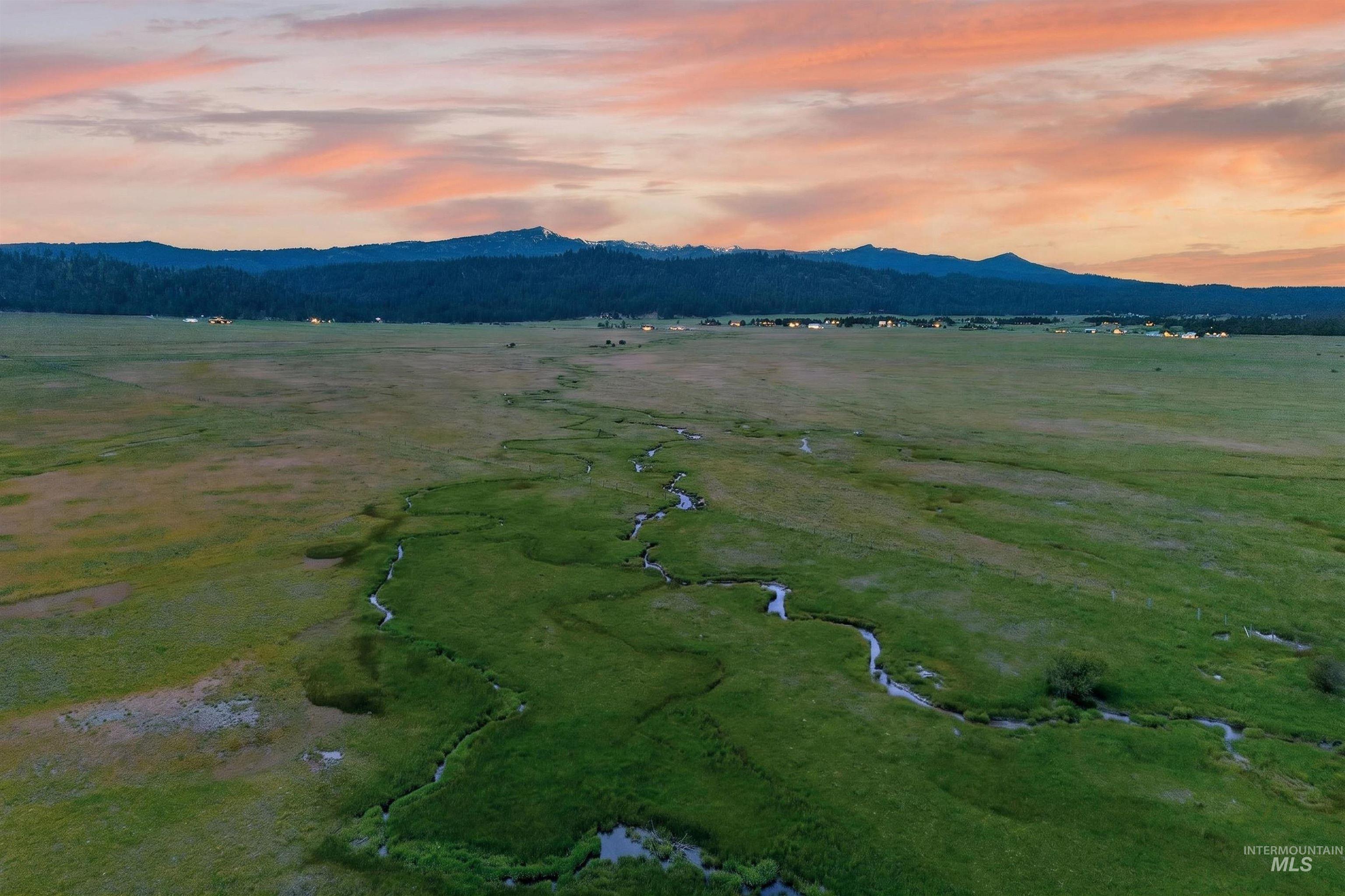 17 Gray Lane Cascade, ID 83611 - Photo 18 of 18