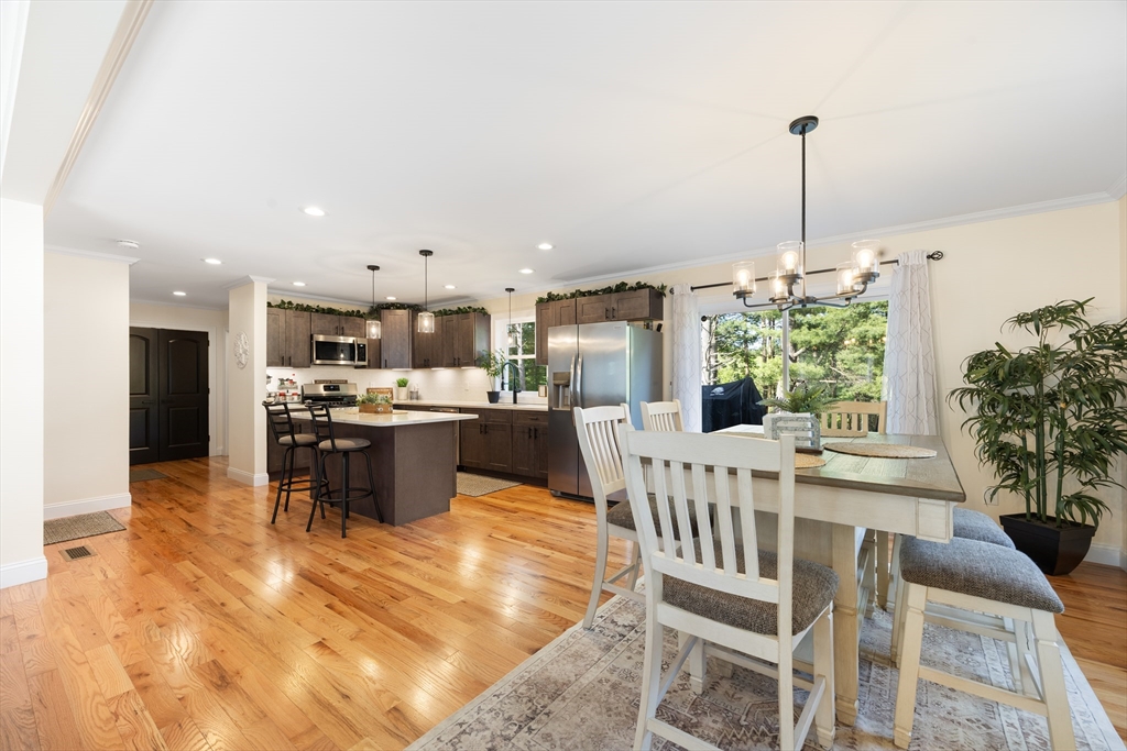 47 Fuller Road Palmer, MA 01069 - Photo 10 of 30