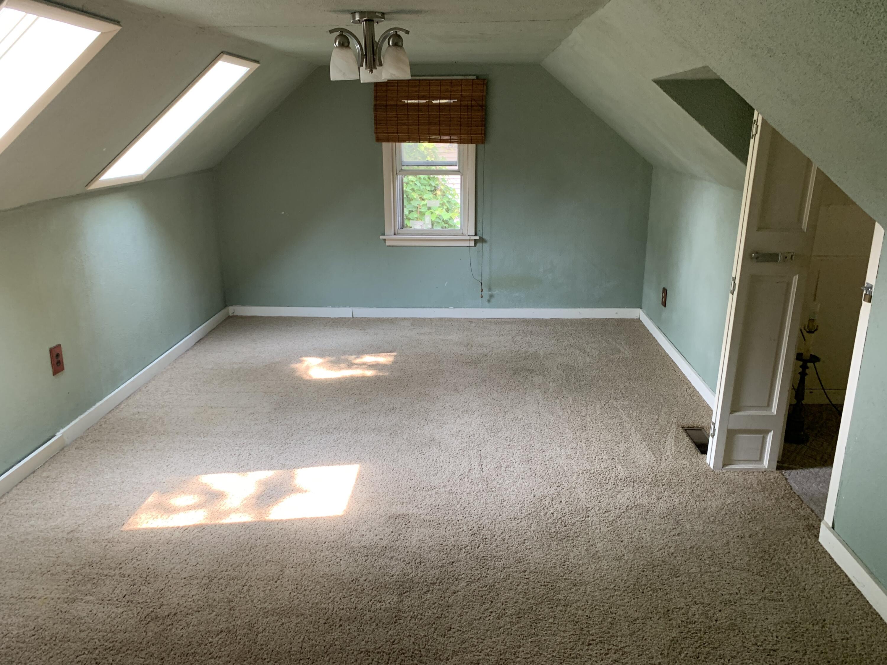 1216 Miller Road Kalamazoo, MI 49001 - Photo 6 of 10 IMG_1525