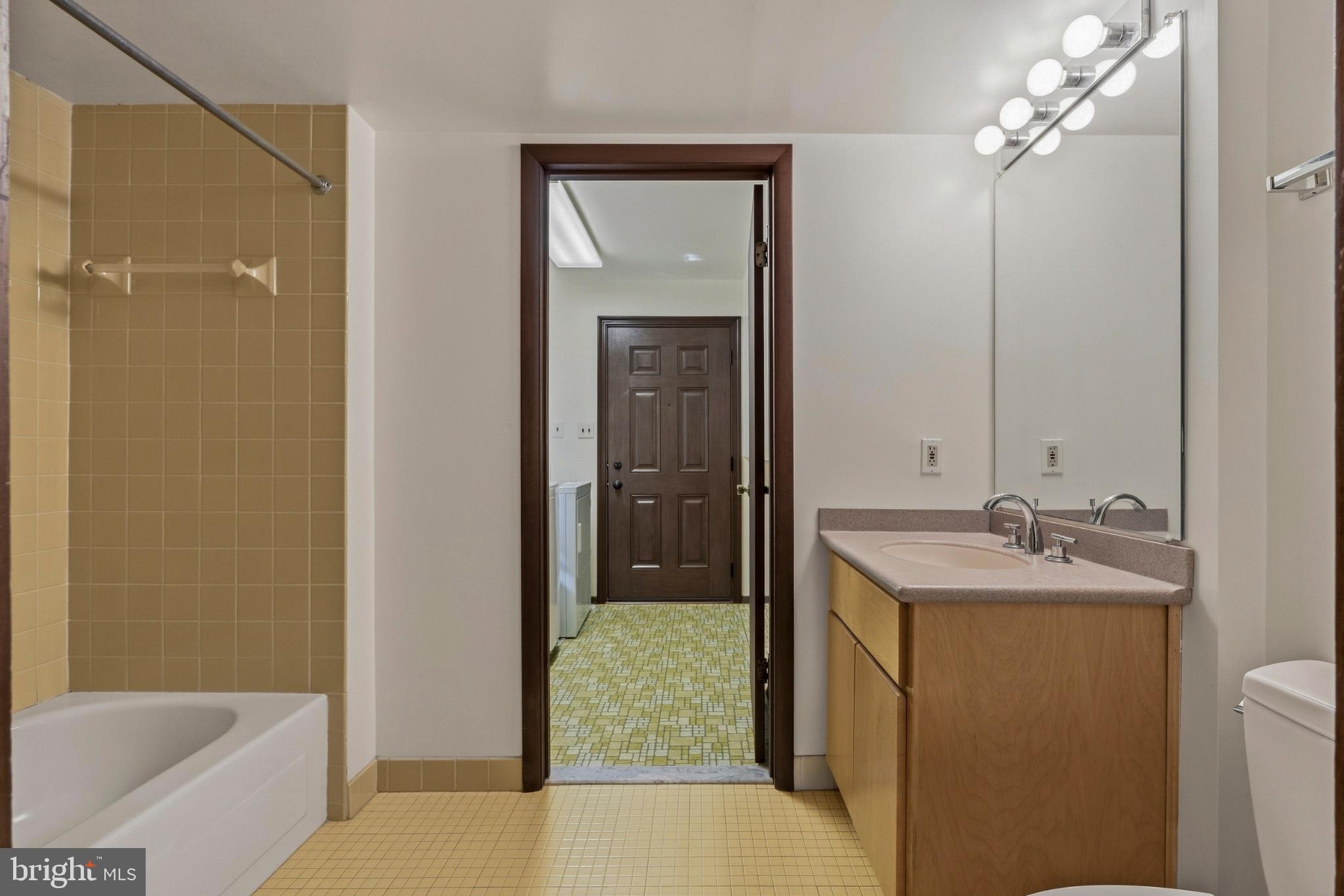500 Walker Road Great Falls, VA 22066 - Photo 48 of 74 Gallery Image 48